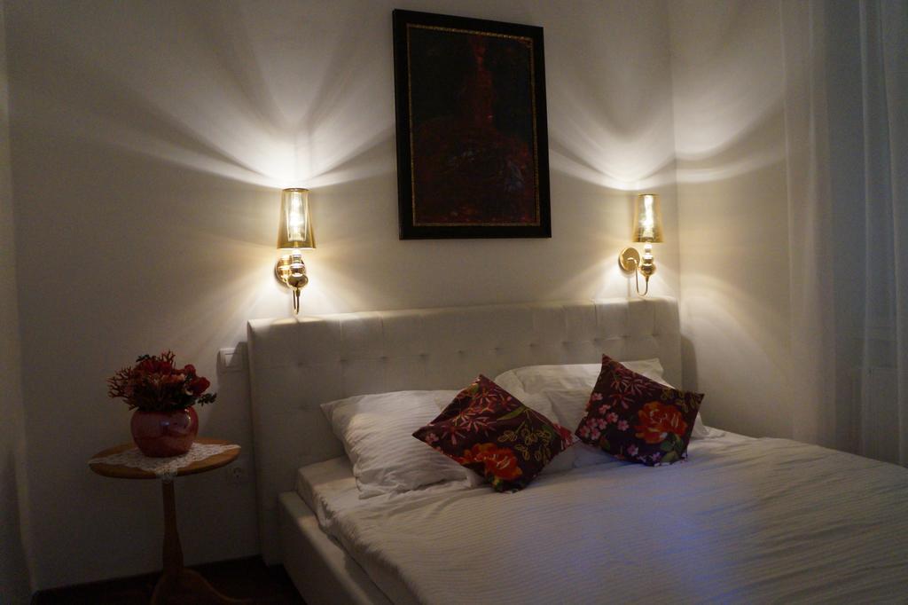 Julia'S Home Budapest Bagian luar foto